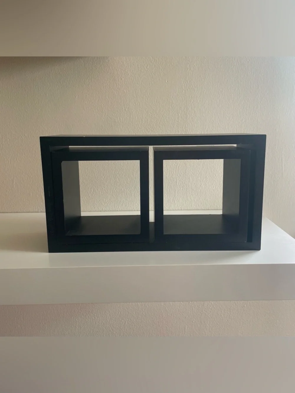 Black Geometric Wall Shelf Cubes